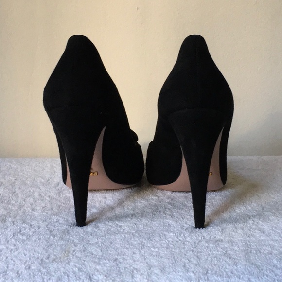 Prada 'Calzature Donna' Black Suede Open-Toe Heels (38 / US 8) - Picture 5 of 11